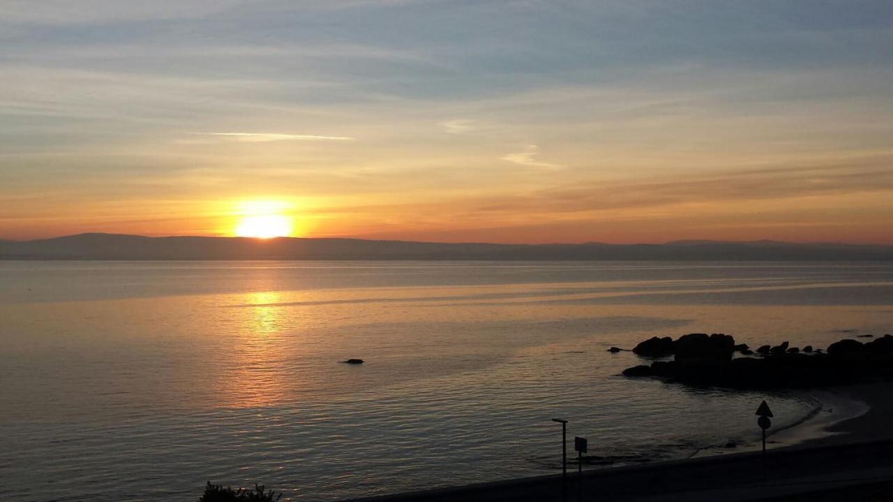 Apartamento romántico con el mar a tus pies Ribeira Exterior foto